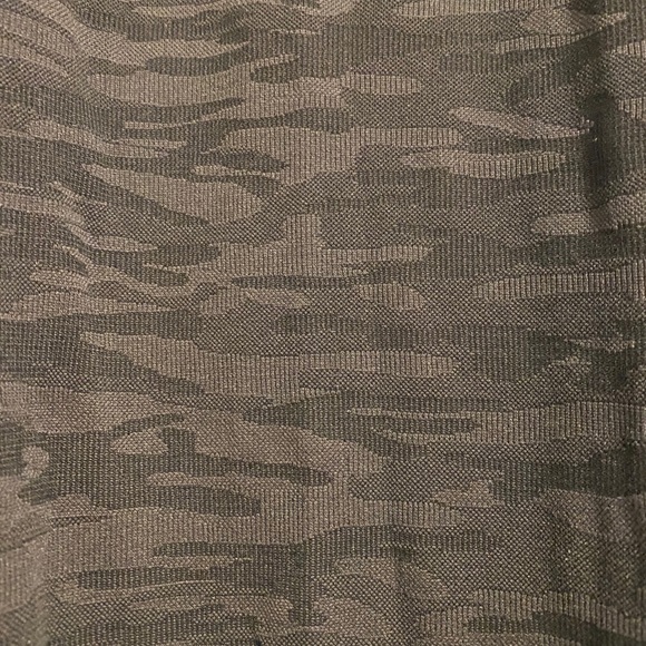 Asset by Spanx Gray Camo Print Leggings - Picture 5 of 7